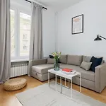 Oomph Nowy Swiat Apartmán Varšava