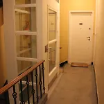 Oomph Nowy Swiat Varšava