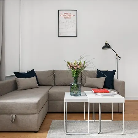 Oomph Nowy Swiat Apartment Warsaw