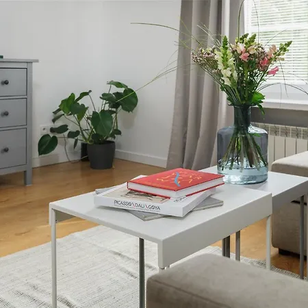 Oomph Nowy Swiat Apartament