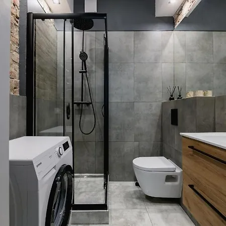 Oomph Nowy Swiat Apartment Warsaw