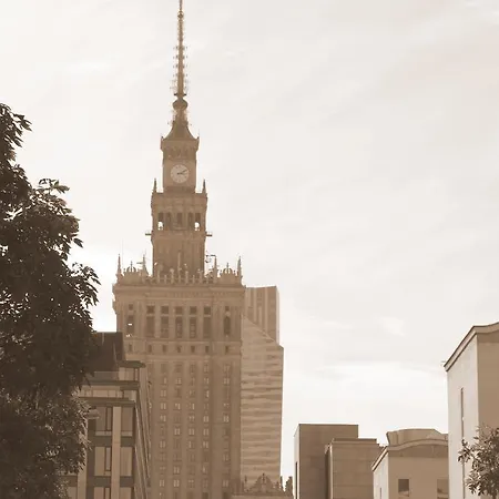 Oomph Nowy Swiat * Varšava
