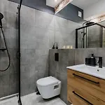 Oomph Nowy Swiat Apartamento Varsóvia
